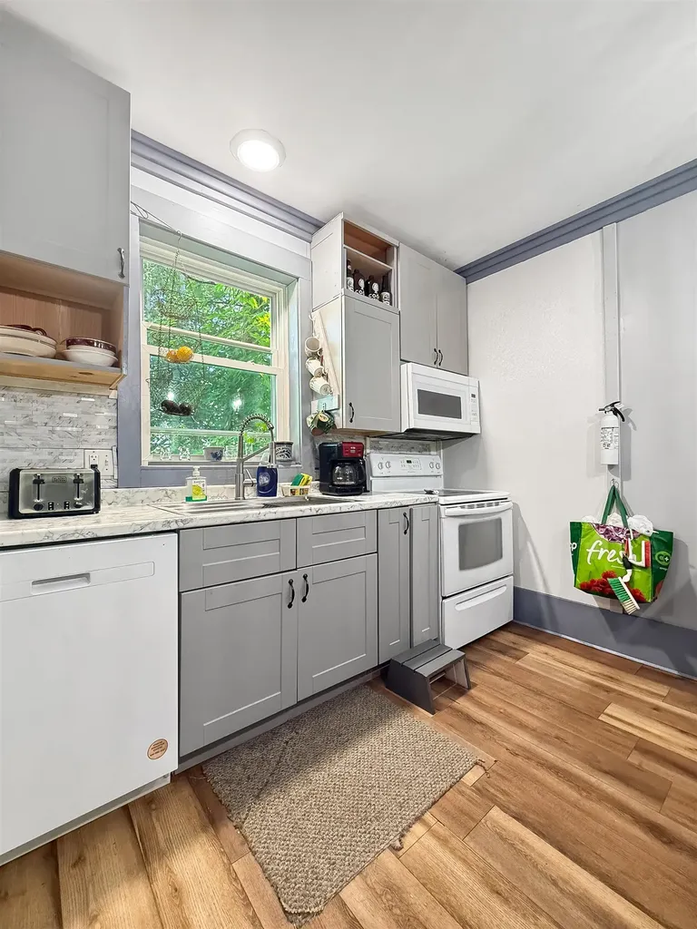 13 Monadnock Street Colebrook NH 03576