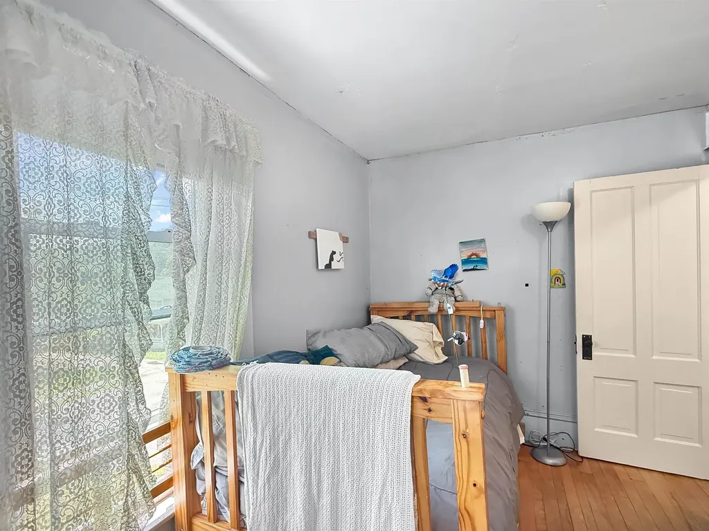 13 Monadnock Street Colebrook NH 03576