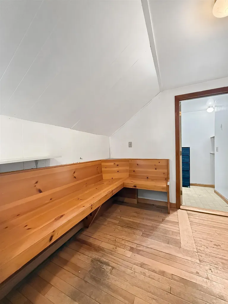 13 Monadnock Street Colebrook NH 03576