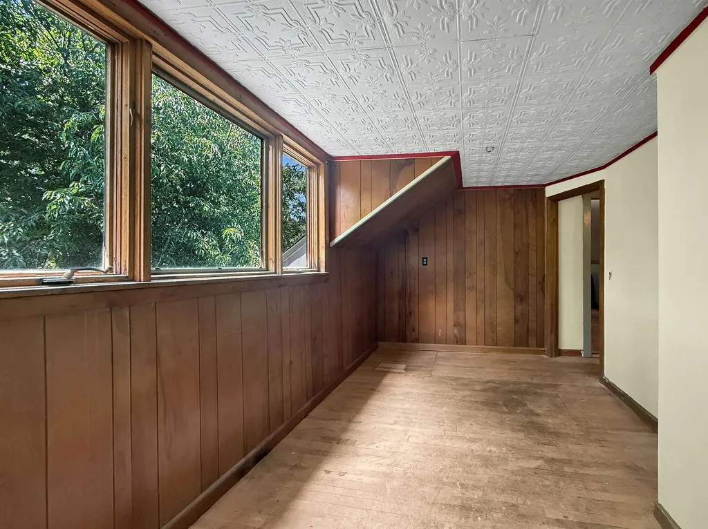 13 Monadnock Street Colebrook NH 03576