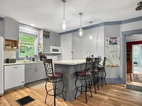 13 Monadnock Street Colebrook NH 03576