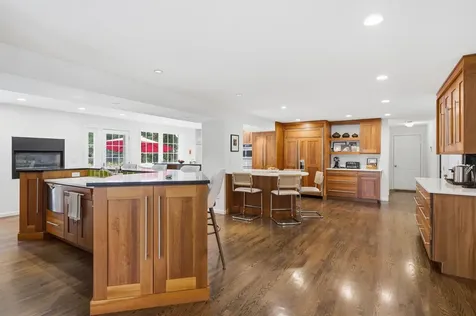 3 Sandstone Drive Nashua NH 03063