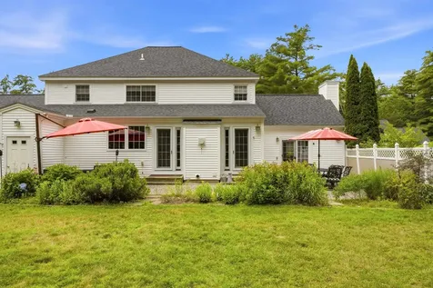 3 Sandstone Drive Nashua NH 03063