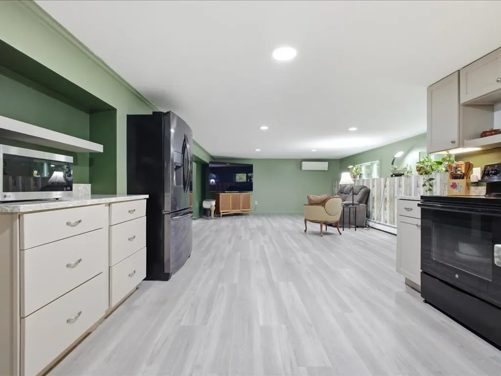 1093 East Hill Road Richmond VT 05477