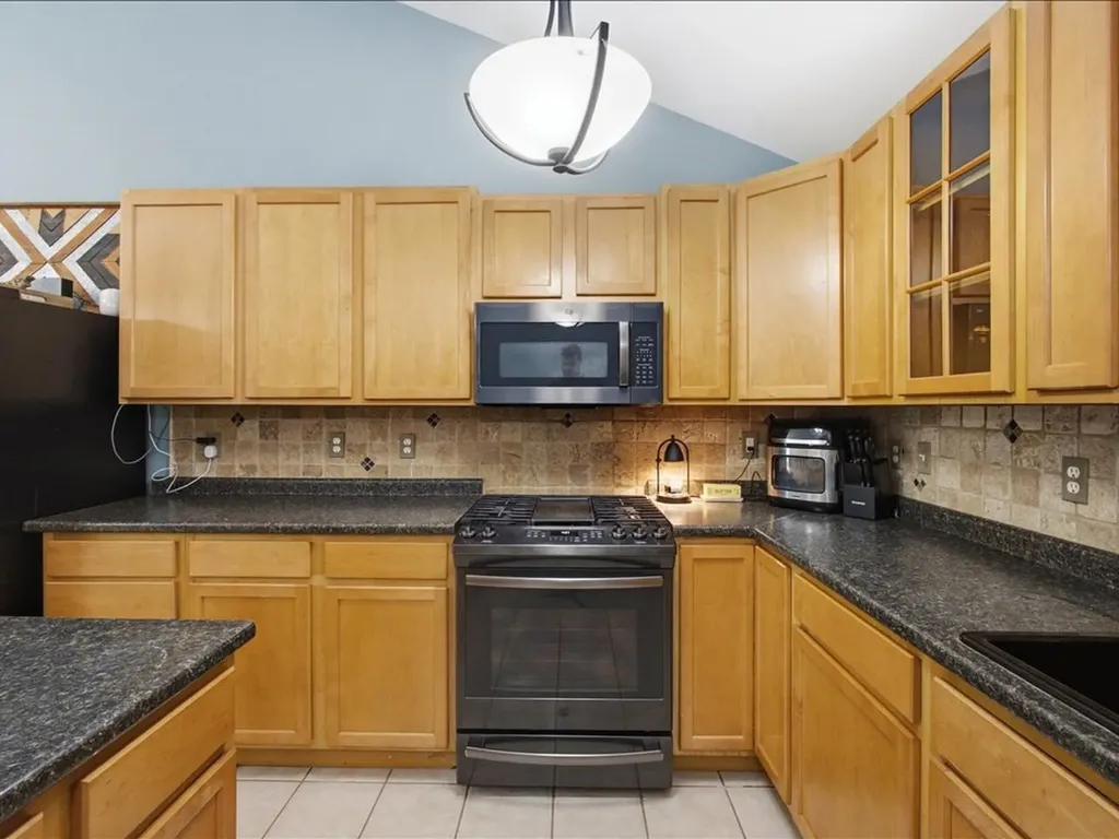 1093 East Hill Road Richmond VT 05477