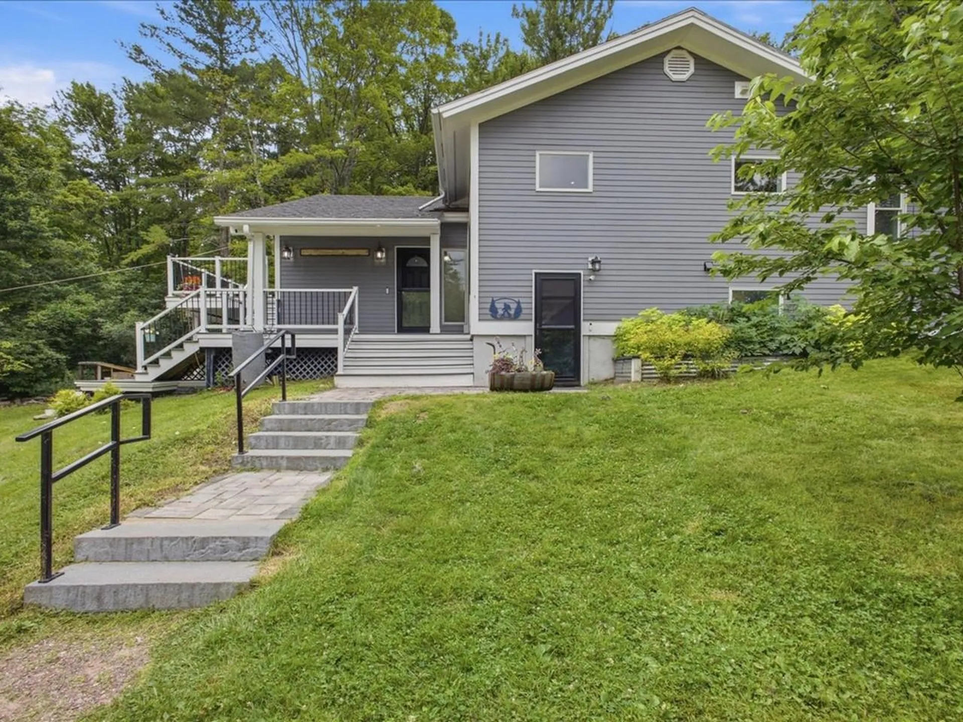 1093 East Hill Road Richmond VT 05477