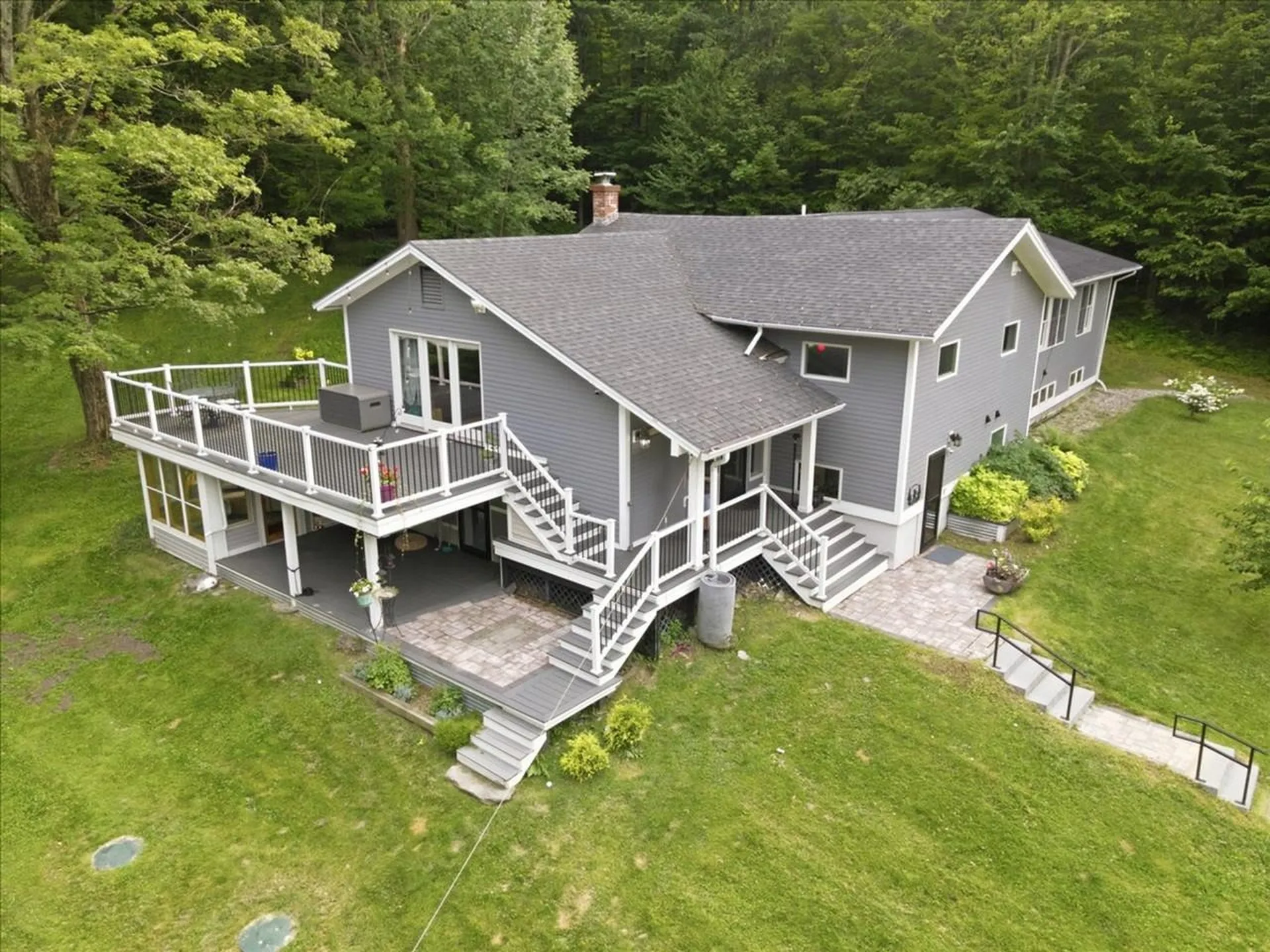 1093 East Hill Road Richmond VT 05477