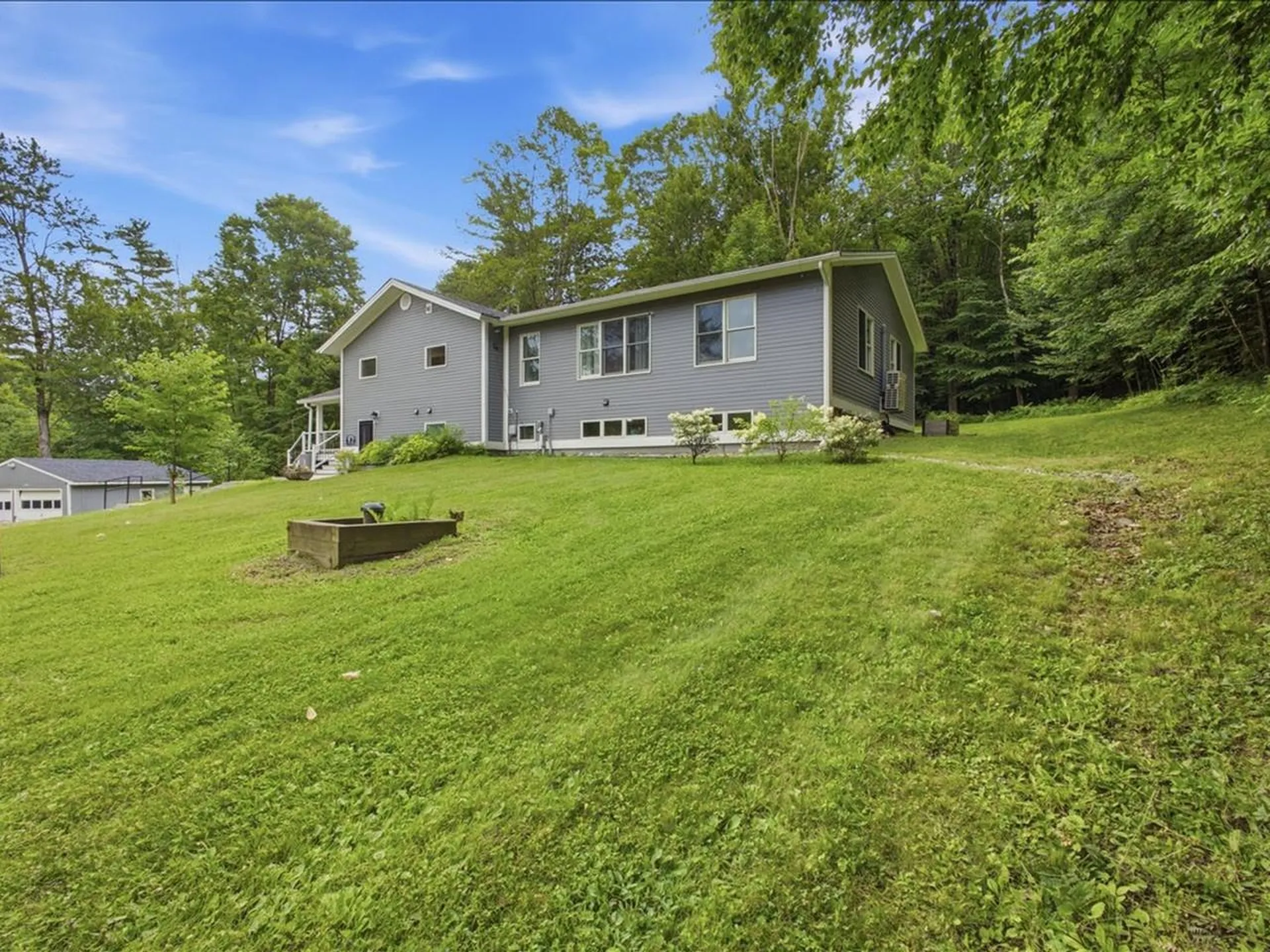 1093 East Hill Road Richmond VT 05477