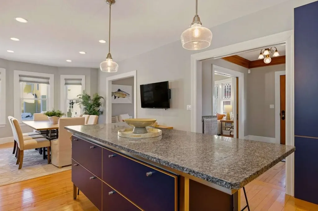115 Court Street Portsmouth NH 03801