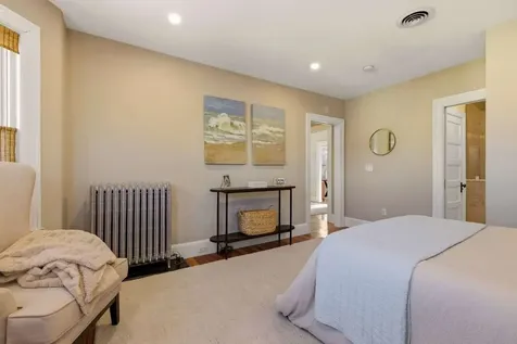 115 Court Street Portsmouth NH 03801
