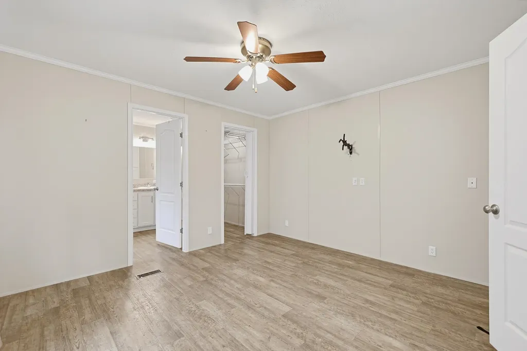 83 Boxwood Lane Raymond NH 03077