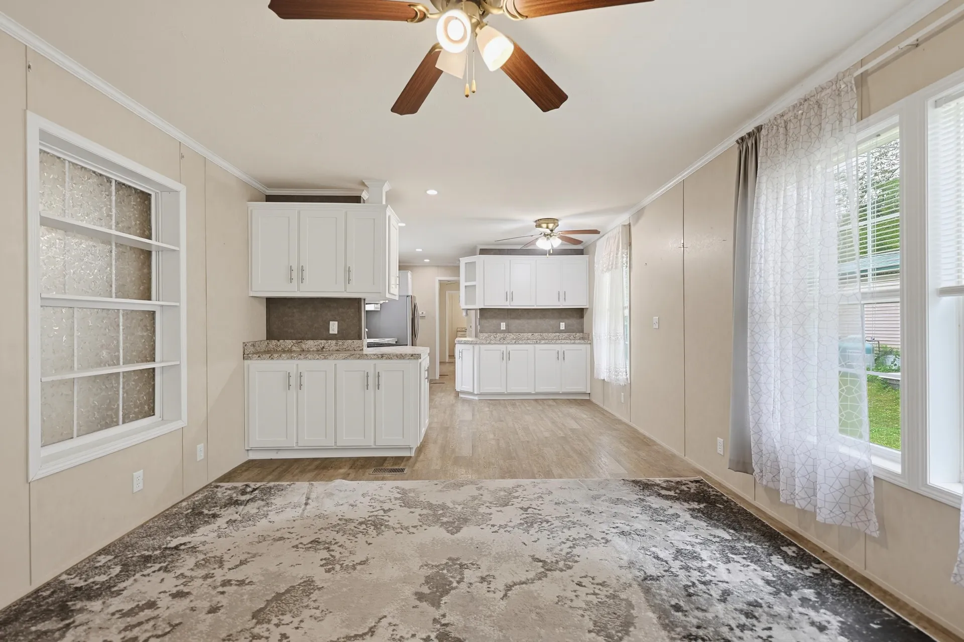 83 Boxwood Lane Raymond NH 03077