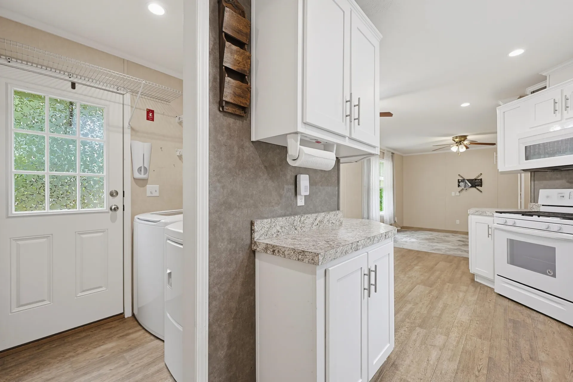 83 Boxwood Lane Raymond NH 03077