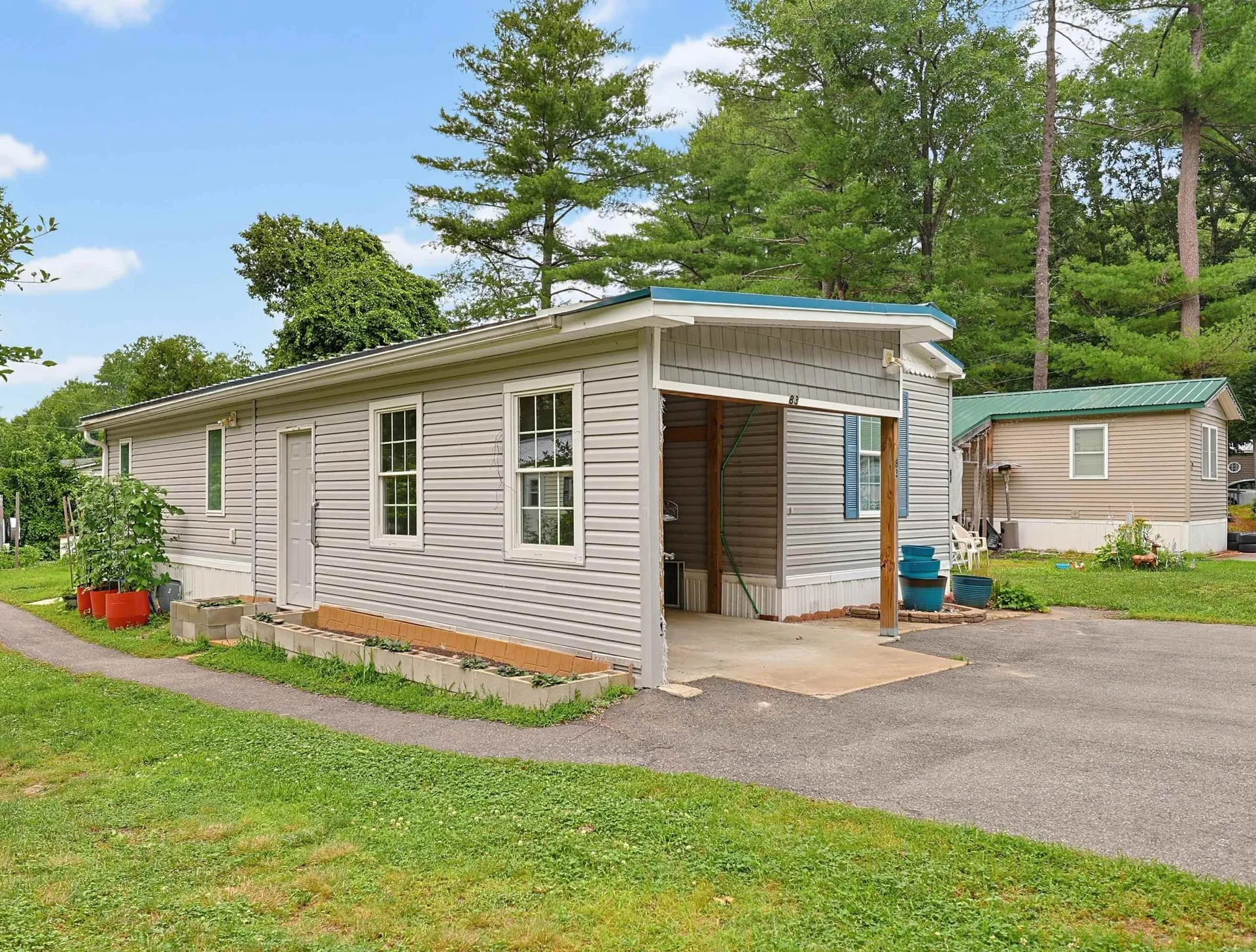 83 Boxwood Lane Raymond NH 03077