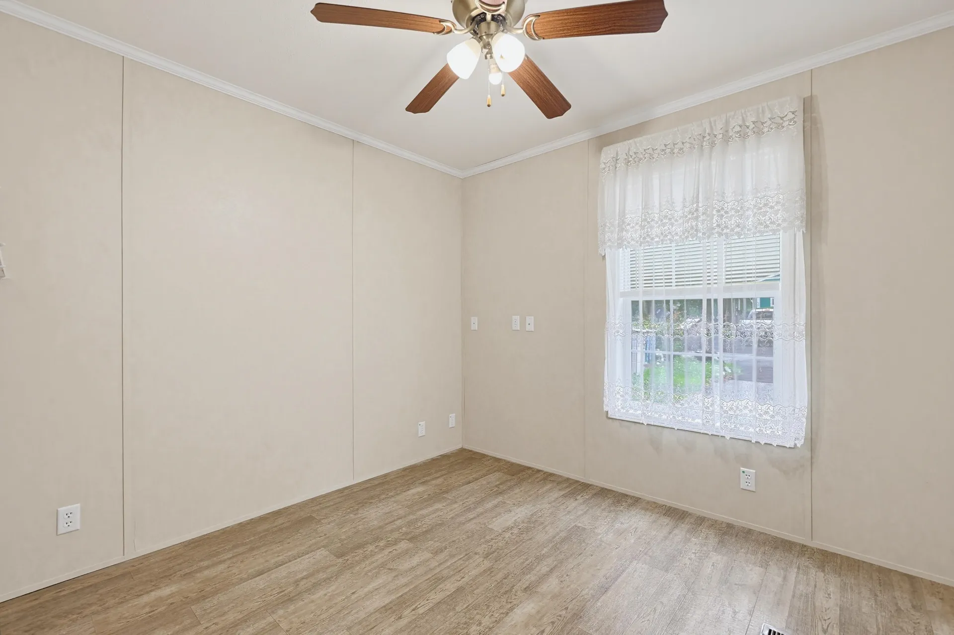 83 Boxwood Lane Raymond NH 03077