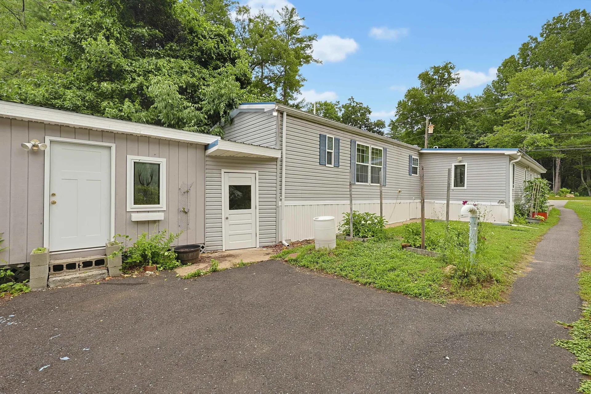 83 Boxwood Lane Raymond NH 03077