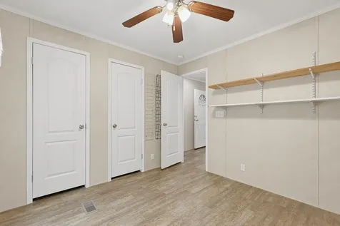 83 Boxwood Lane Raymond NH 03077