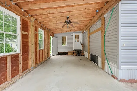 83 Boxwood Lane Raymond NH 03077