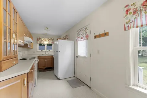 16 Watson Drive Rochester NH 03867