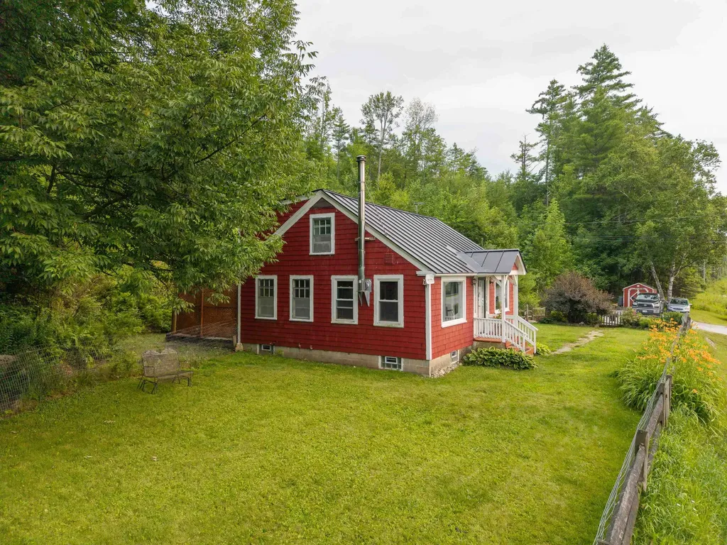 469 Whitefield Road Whitefield NH 03598