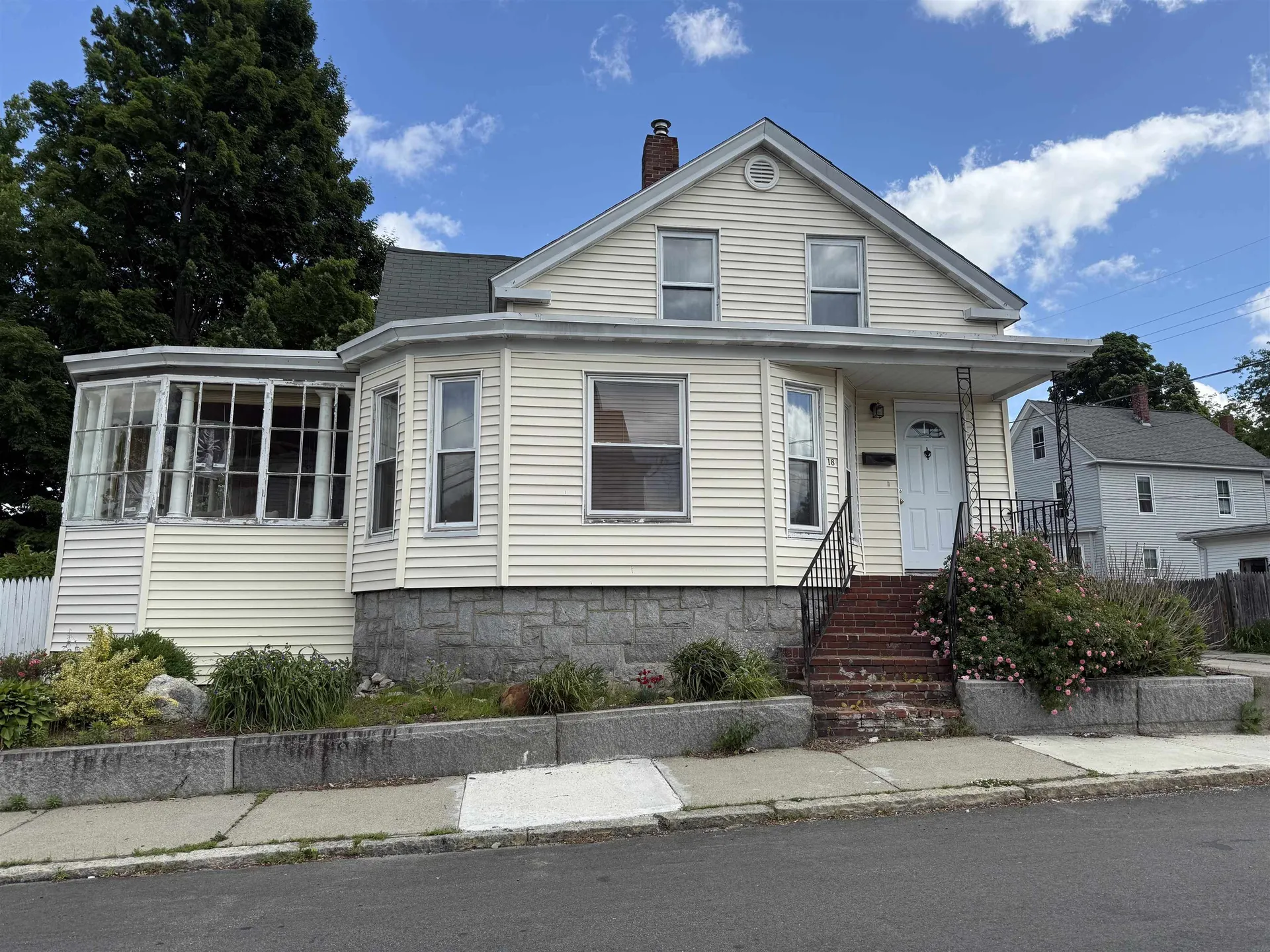 18 Summer Street Nashua NH 03064