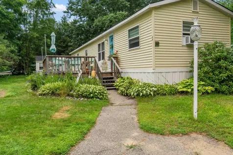 44 Donna Drive Exeter NH 03833