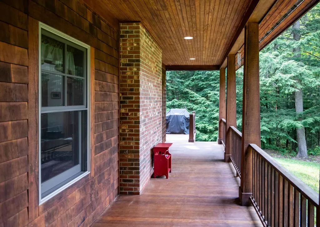 182 Farm Ridge Road Ludlow VT 05149