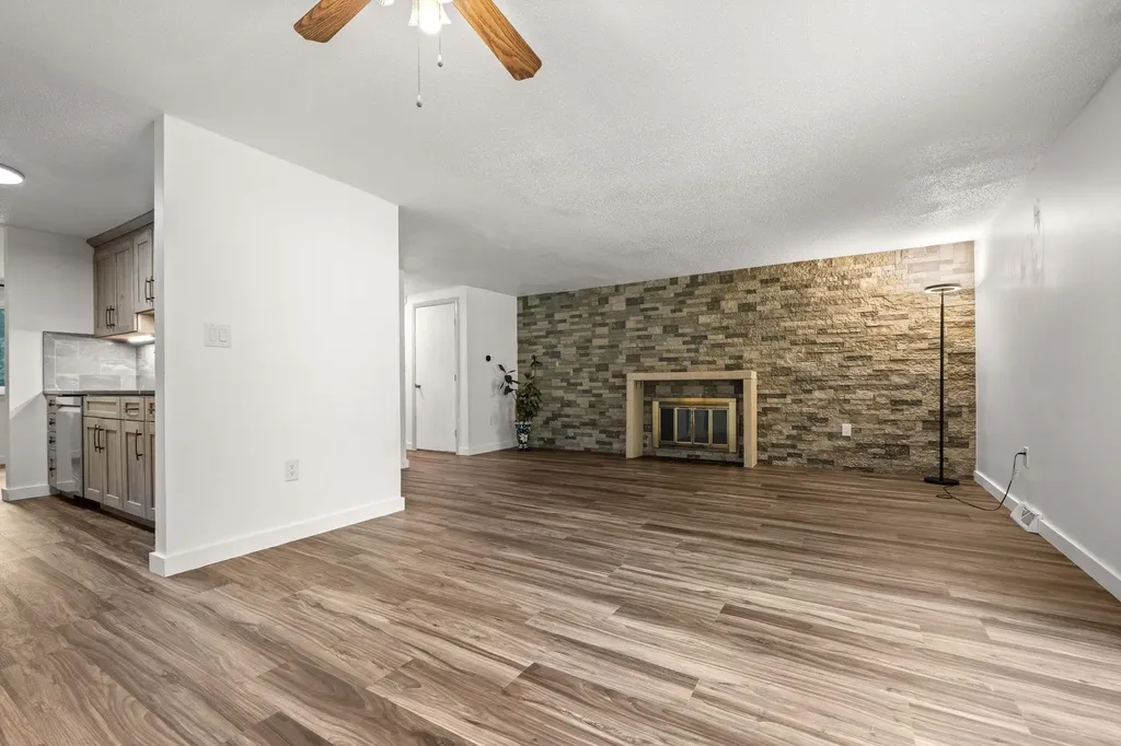1H Black Oak Drive Nashua NH 03062