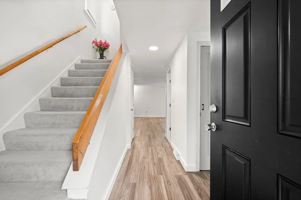 1H Black Oak Drive Nashua NH 03062