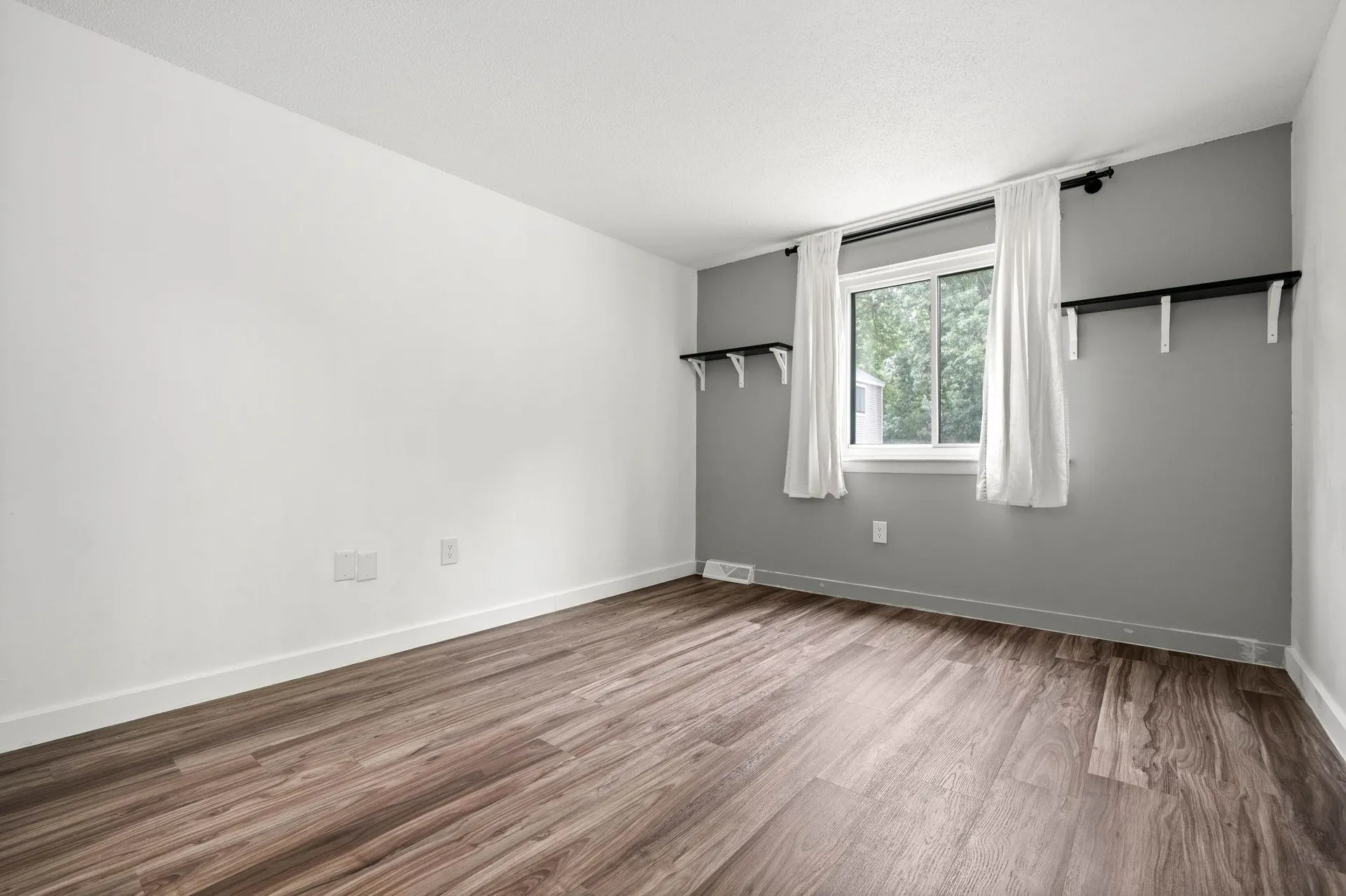 1H Black Oak Drive Nashua NH 03062