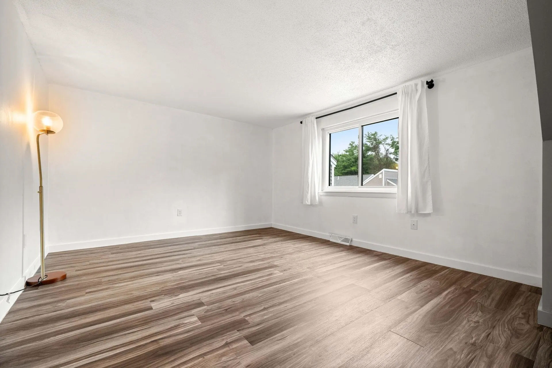 1H Black Oak Drive Nashua NH 03062