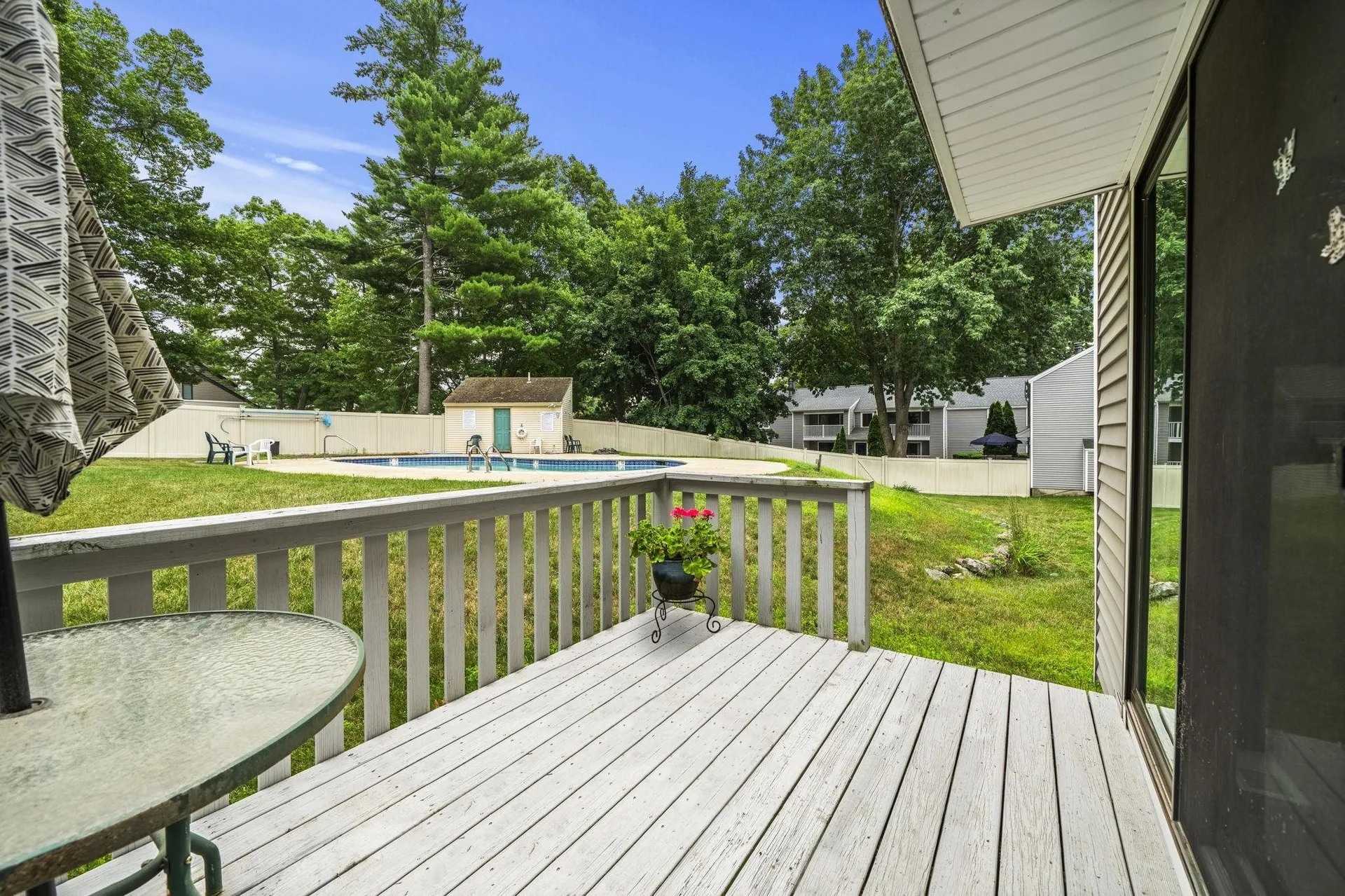 1H Black Oak Drive Nashua NH 03062