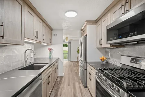 1H Black Oak Drive Nashua NH 03062