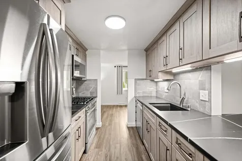 1H Black Oak Drive Nashua NH 03062