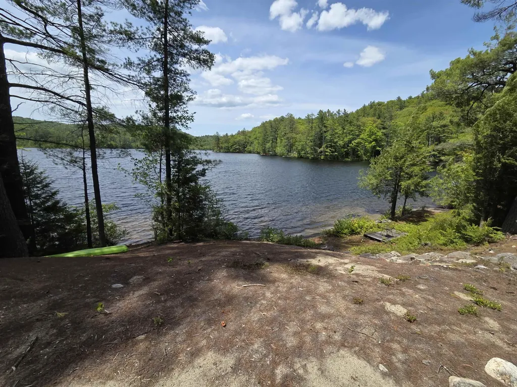 57 Tewksbury Pond Landing Grafton NH 03240