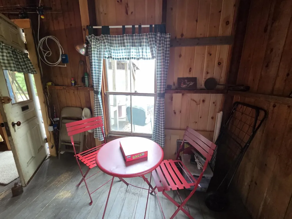 57 Tewksbury Pond Landing Grafton NH 03240