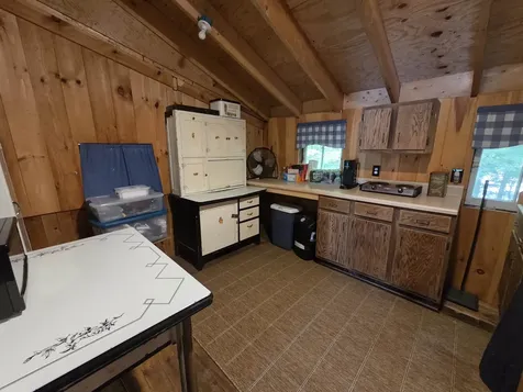 57 Tewksbury Pond Landing Grafton NH 03240