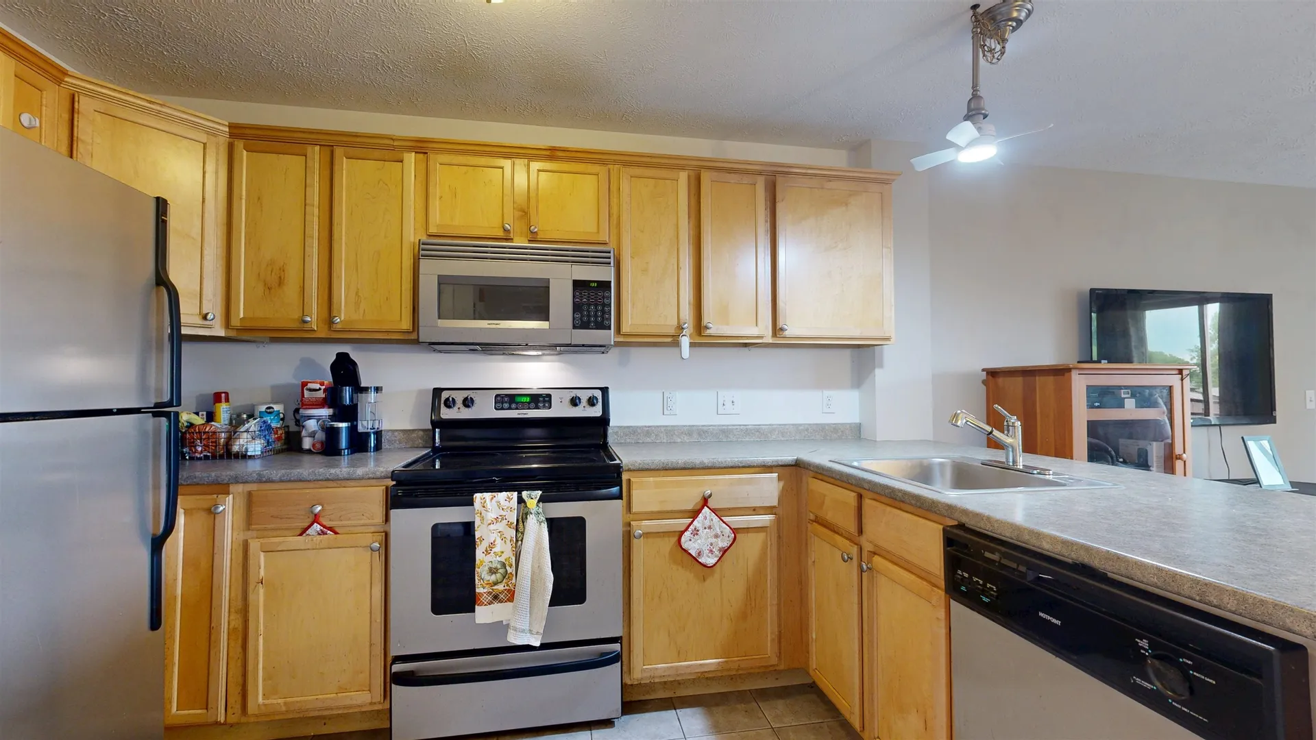 10 Kellogg Road Essex VT 05452