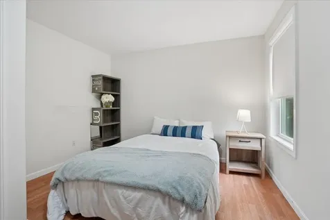 10 Patricia Avenue Raymond NH 03077