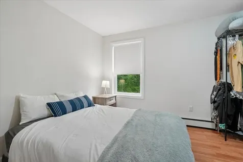 10 Patricia Avenue Raymond NH 03077