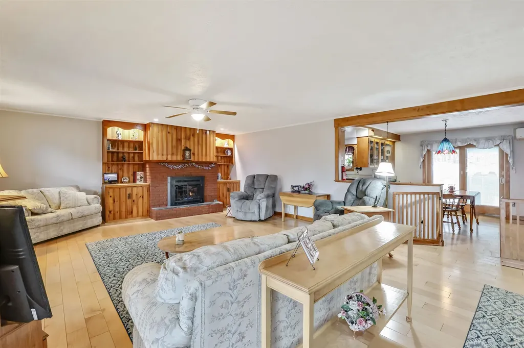 1457 Ridge Hill Drive Derby VT 05829