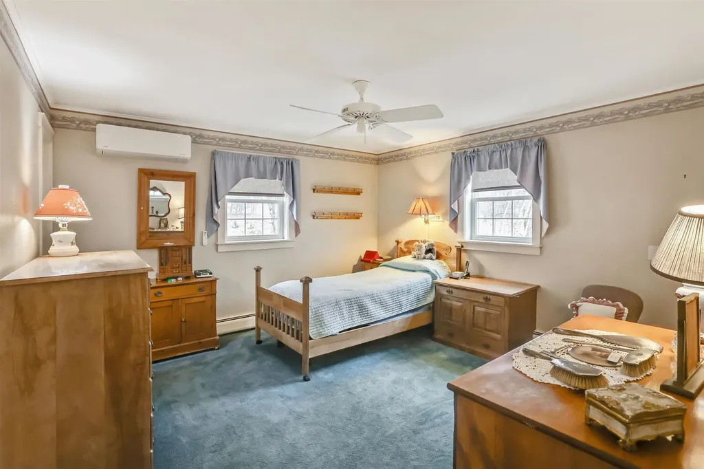 1457 Ridge Hill Drive Derby VT 05829