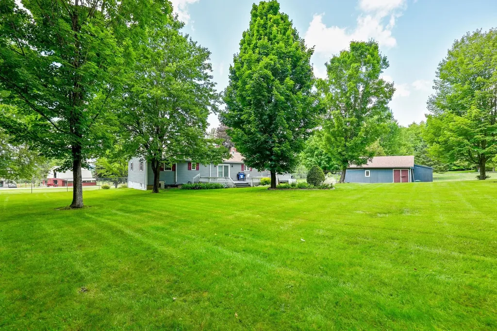 1457 Ridge Hill Drive Derby VT 05829