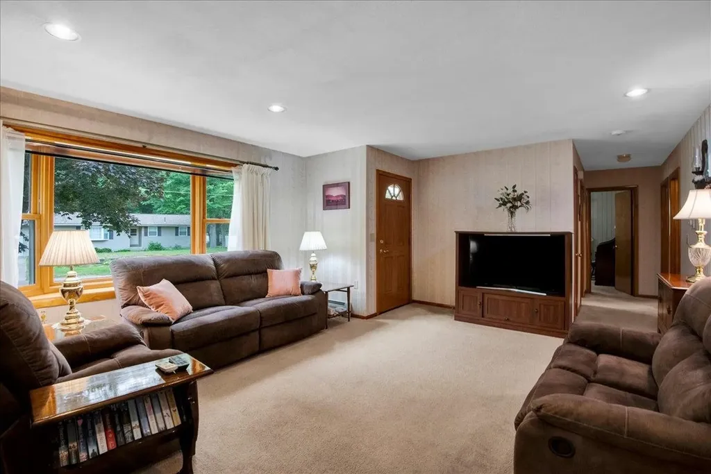 101 Birchwood Drive Colchester VT 05446