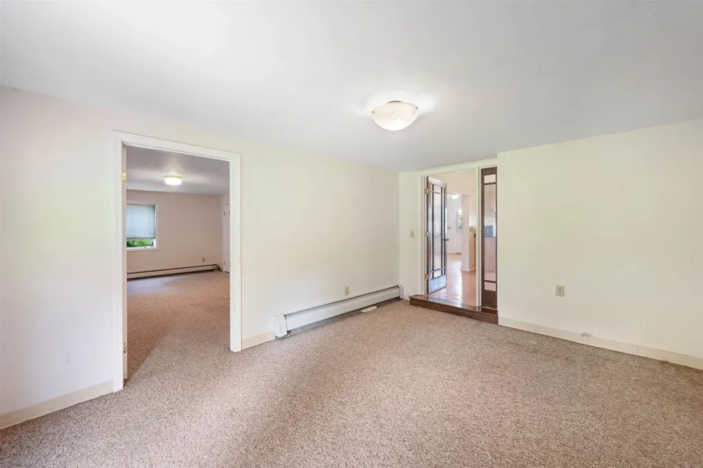 25 Millham Court South Burlington VT 05403