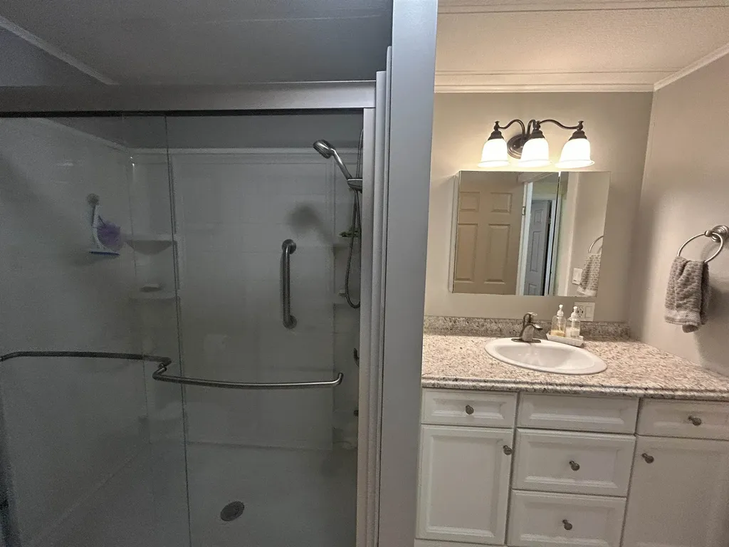 68 Gooseberry Circle Rochester NH 03867