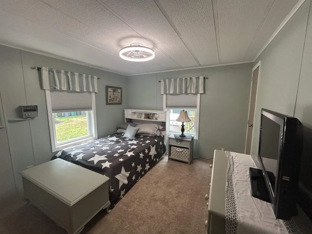 68 Gooseberry Circle Rochester NH 03867