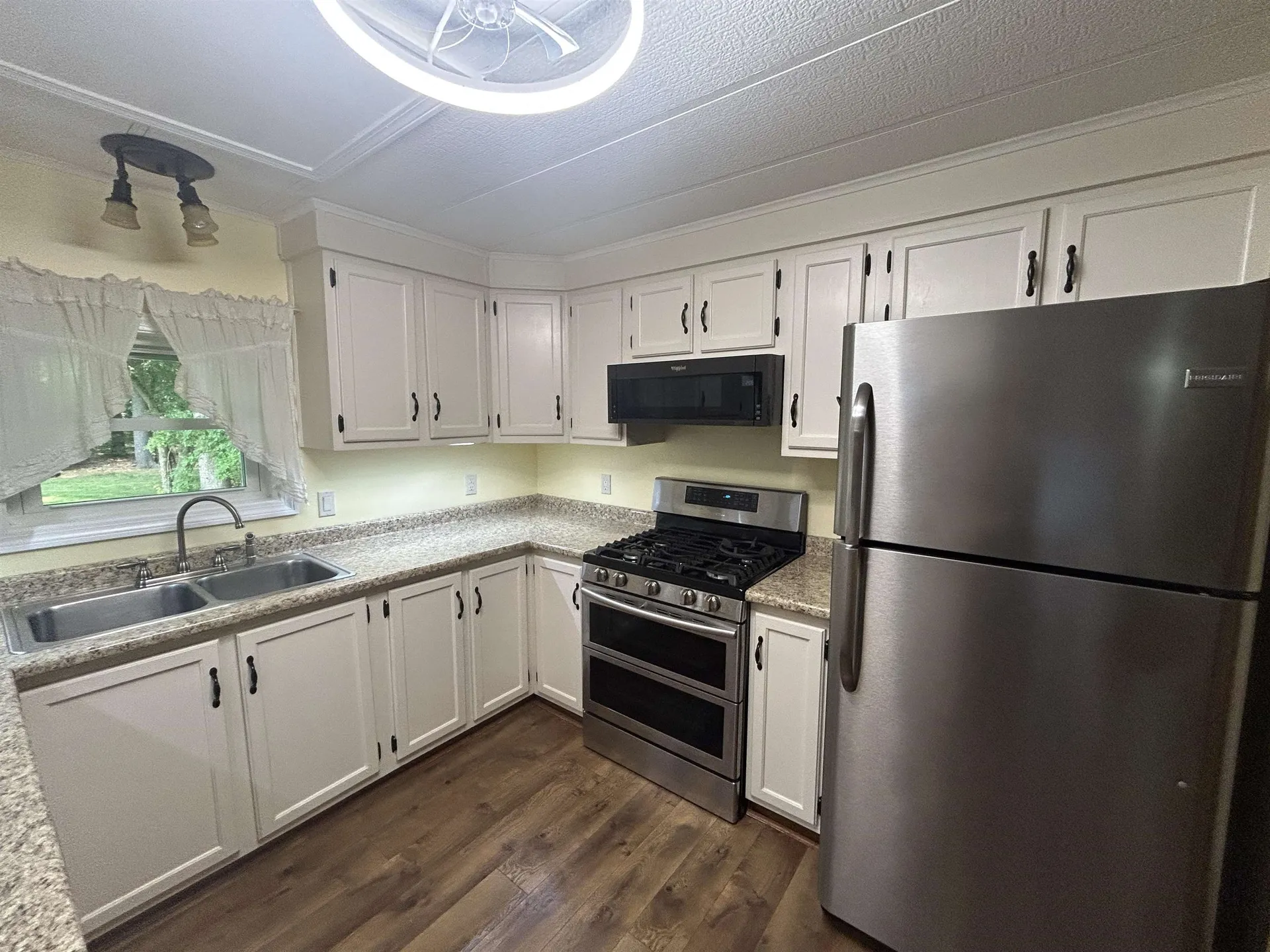 68 Gooseberry Circle Rochester NH 03867