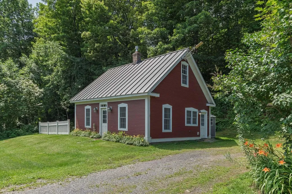 425 Nebraska Valley Road Stowe VT 05672
