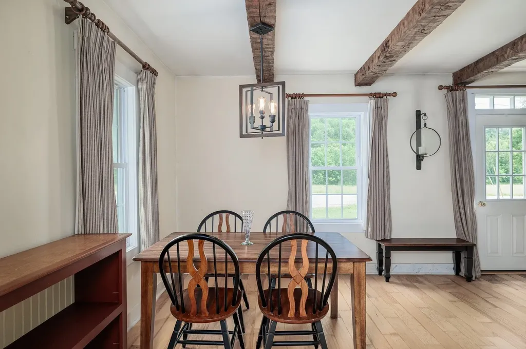 425 Nebraska Valley Road Stowe VT 05672